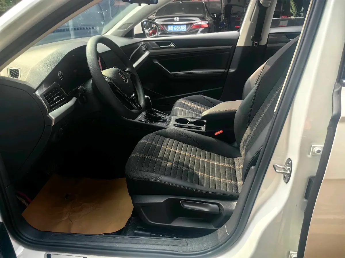 2022 Volkswagen Sagitar 1.2T 116HP L4 7DCT,autocango,china used car exporter,china ev exporter,chinese used car exporter,chinese used ev exporter