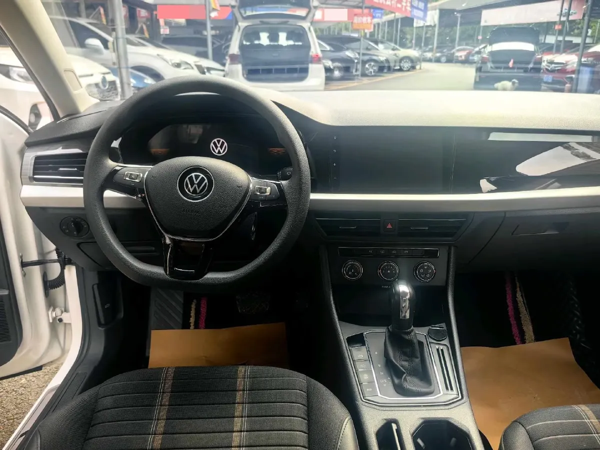 2022 Volkswagen Sagitar 1.2T 116HP L4 7DCT,autocango,china used car exporter,china ev exporter,chinese used car exporter,chinese used ev exporter