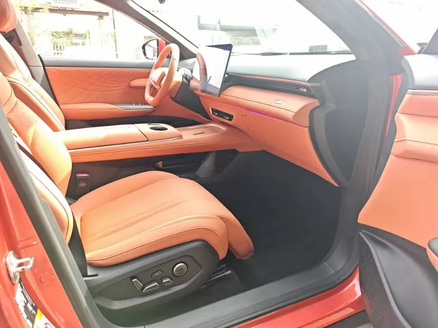 2024 JAC Refine RefineRF8 2.0T 253HP L4 8AT,autocango,china used car exporter,china ev exporter,chinese used car exporter,chinese used ev exporter