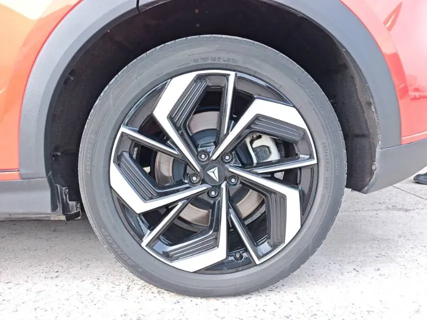 2024 JAC Refine RefineRF8 2.0T 253HP L4 8AT,autocango,china used car exporter,china ev exporter,chinese used car exporter,chinese used ev exporter