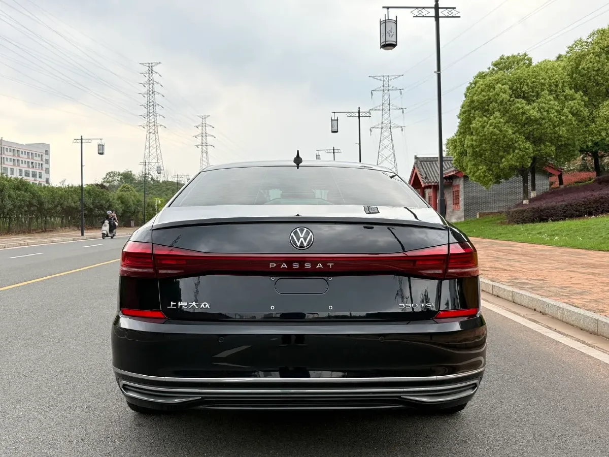 2024 Volkswagen Passat 2.0T 186HP L4 7DCT,autocango,china used car exporter,china ev exporter,chinese used car exporter,chinese used ev exporter