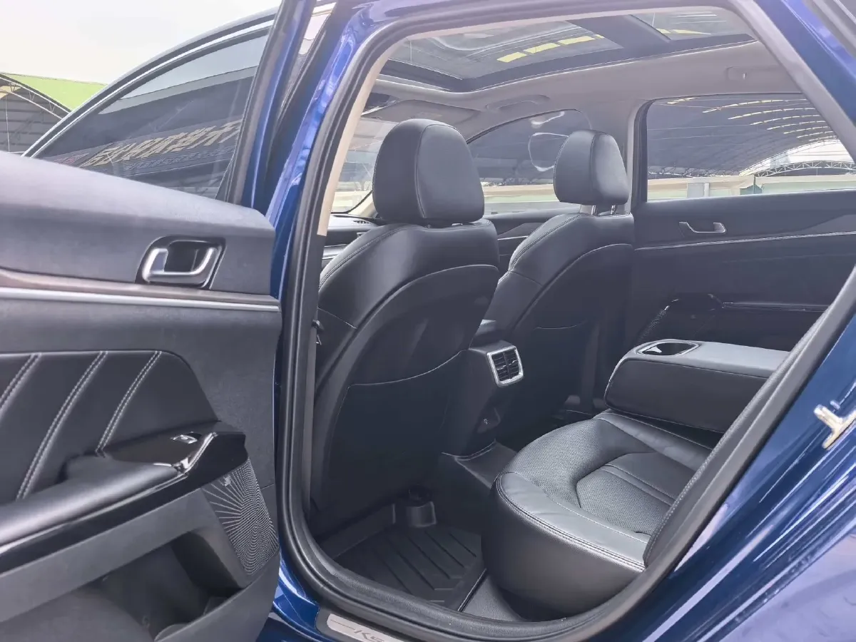 2020 Kia K5 1.5T 170HP L4 7DCT,autocango,china used car exporter,china ev exporter,chinese used car exporter,chinese used ev exporter