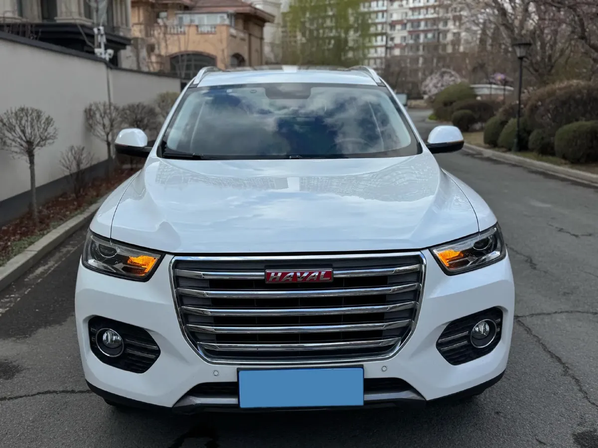 2017 Haval H6 2.0T 197HP L4 7DCT,autocango,china used car exporter,china ev exporter,chinese used car exporter,chinese used ev exporter