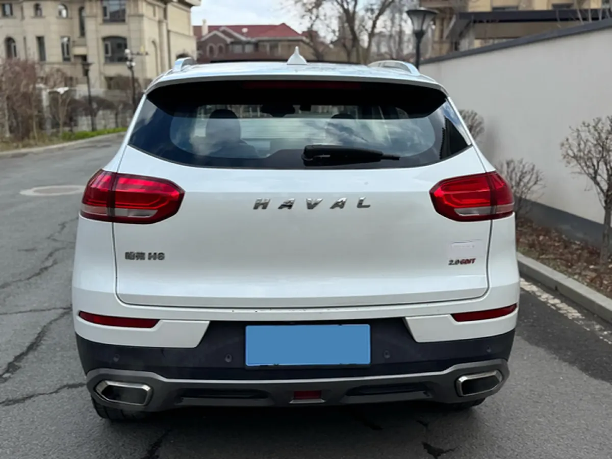 2017 Haval H6 2.0T 197HP L4 7DCT,autocango,china used car exporter,china ev exporter,chinese used car exporter,chinese used ev exporter