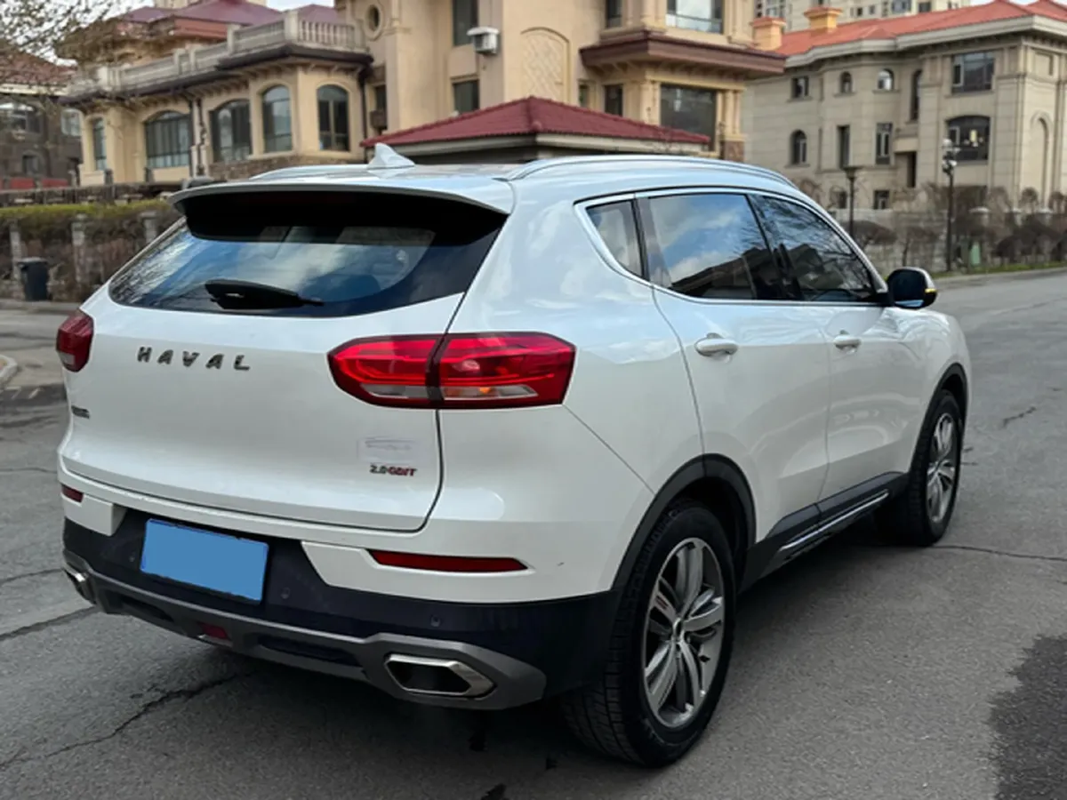 2017 Haval H6 2.0T 197HP L4 7DCT,autocango,china used car exporter,china ev exporter,chinese used car exporter,chinese used ev exporter