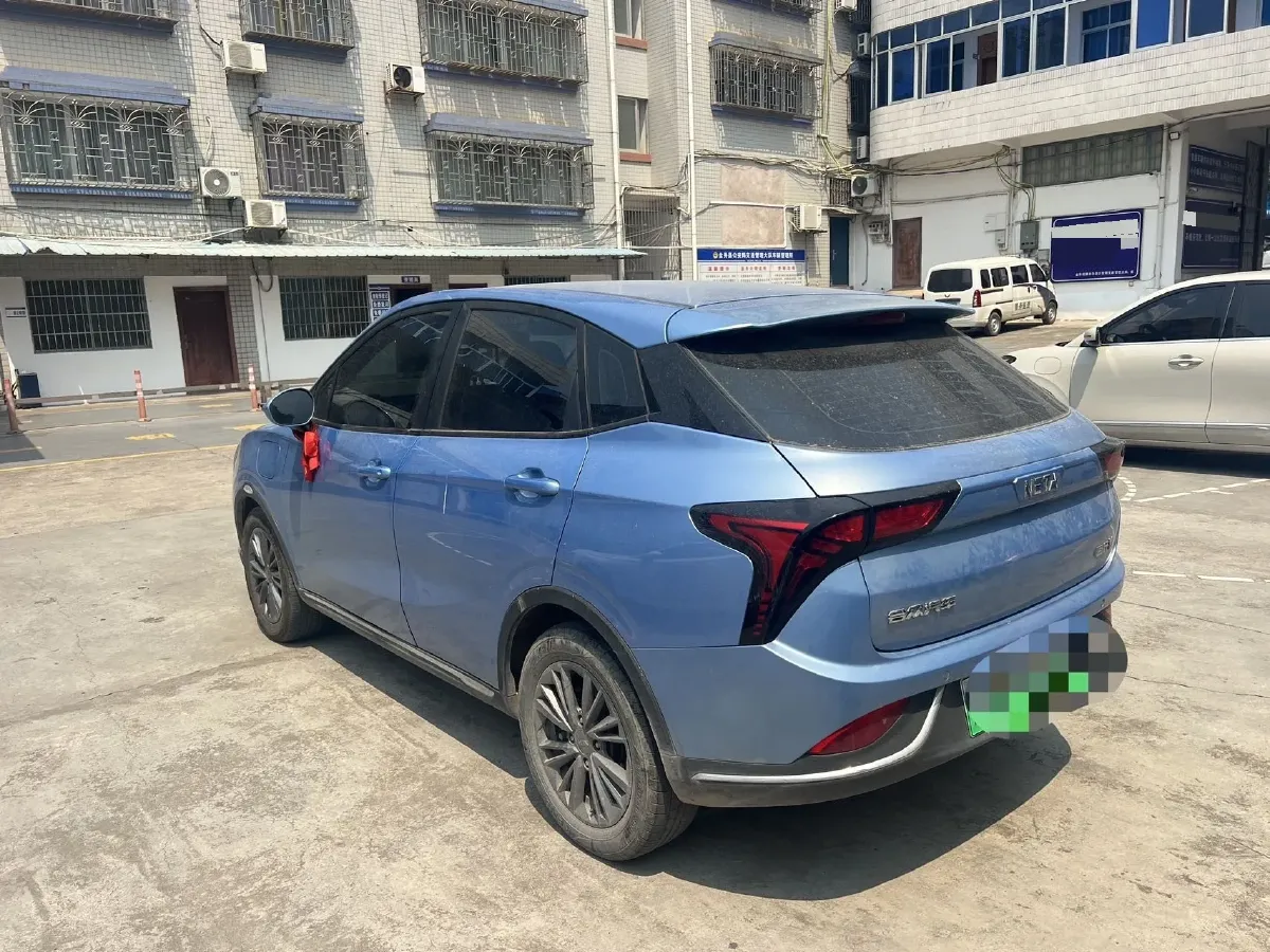 2022 ChangAn Oshan X7 Plus 1.5T 188HP L4 7DCT,autocango,china used car exporter,china ev exporter,chinese used car exporter,chinese used ev exporter