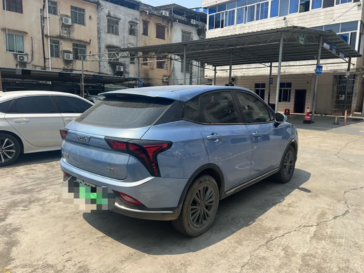 2022 ChangAn Oshan X7 Plus 1.5T 188HP L4 7DCT,autocango,china used car exporter,china ev exporter,chinese used car exporter,chinese used ev exporter