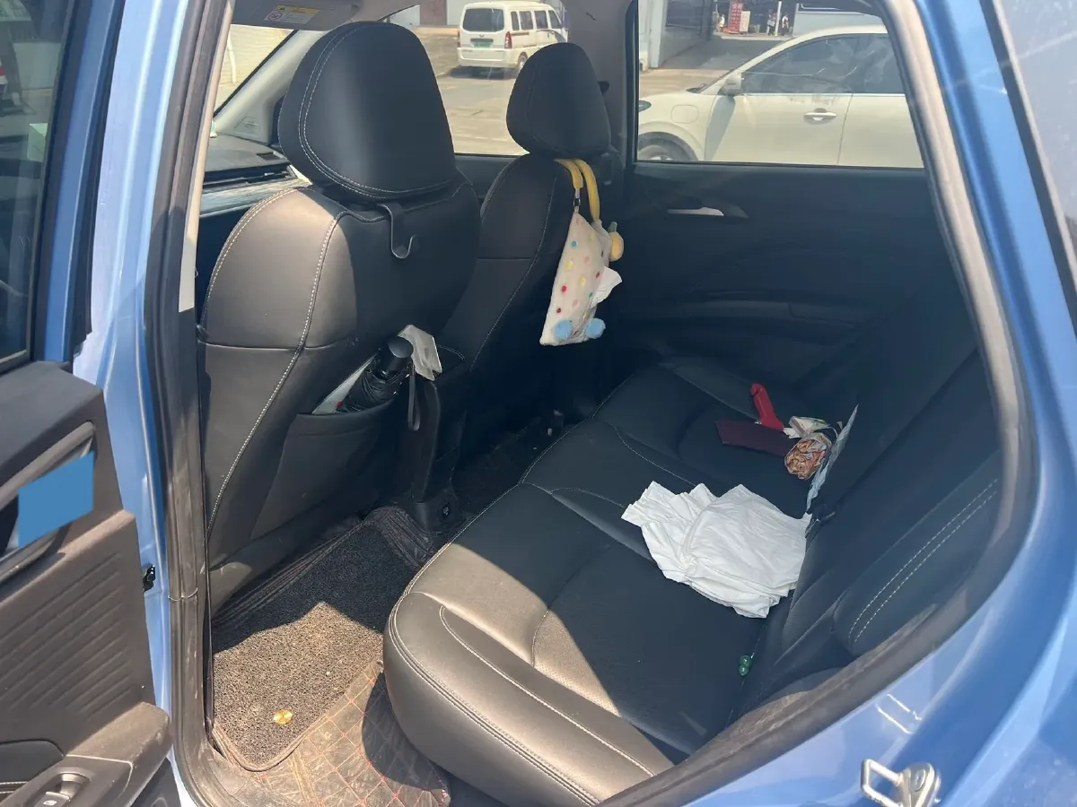 2022 ChangAn Oshan X7 Plus 1.5T 188HP L4 7DCT,autocango,china used car exporter,china ev exporter,chinese used car exporter,chinese used ev exporter