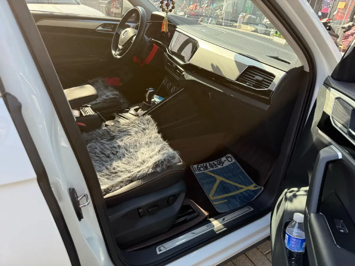 2021 Volkswagen Tayron 2.0T 186HP L4 7DCT,autocango,china used car exporter,china ev exporter,chinese used car exporter,chinese used ev exporter