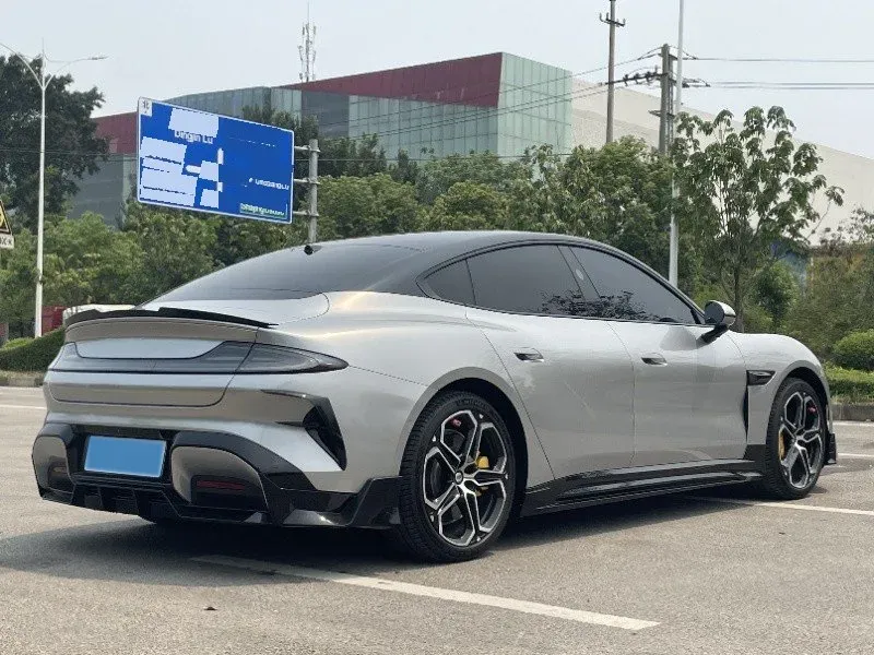 2024 MI SU7 BEV 94.3KWH,autocango,china used car exporter,china ev exporter,chinese used car exporter,chinese used ev exporter