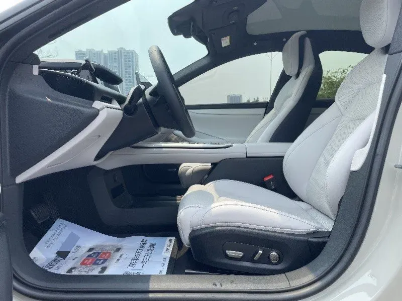 2024 MI SU7 BEV 94.3KWH,autocango,china used car exporter,china ev exporter,chinese used car exporter,chinese used ev exporter