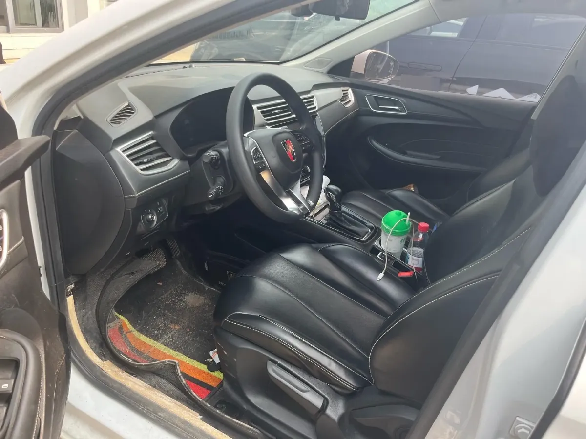 2020 Roewe i5 1.5L 120HP L4 CVT,autocango,china used car exporter,china ev exporter,chinese used car exporter,chinese used ev exporter