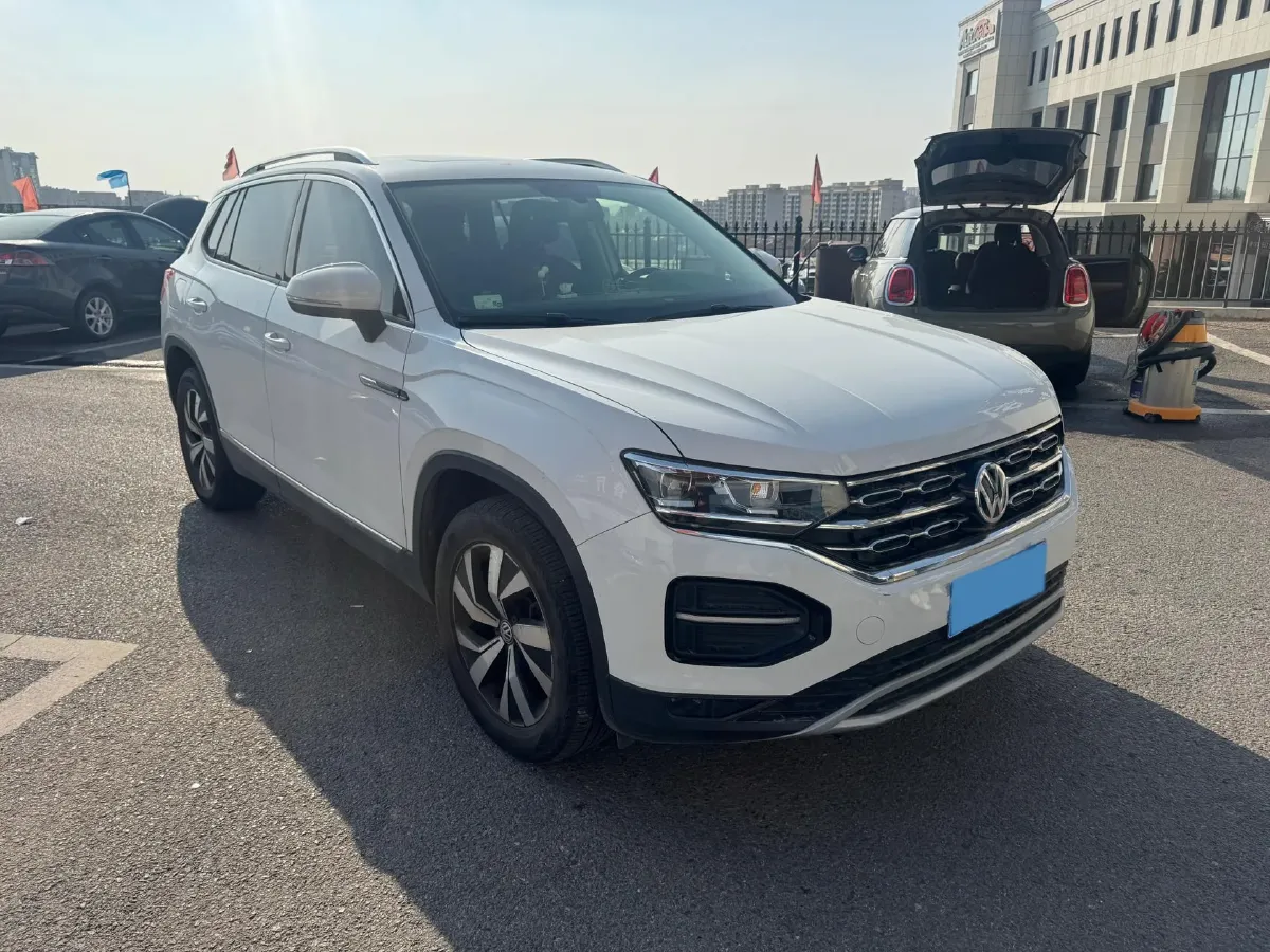 2020 Volkswagen Tayron 2.0T 186HP L4 7DCT,autocango,china used car exporter,china ev exporter,chinese used car exporter,chinese used ev exporter