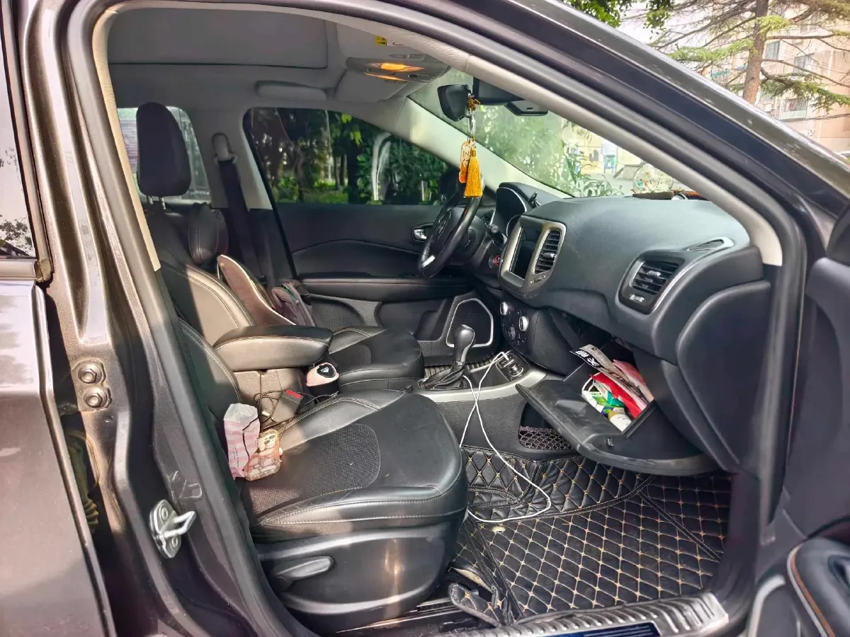 2017 Jeep Compass 1.4T 165HP L4 7DCT,autocango,china used car exporter,china ev exporter,chinese used car exporter,chinese used ev exporter