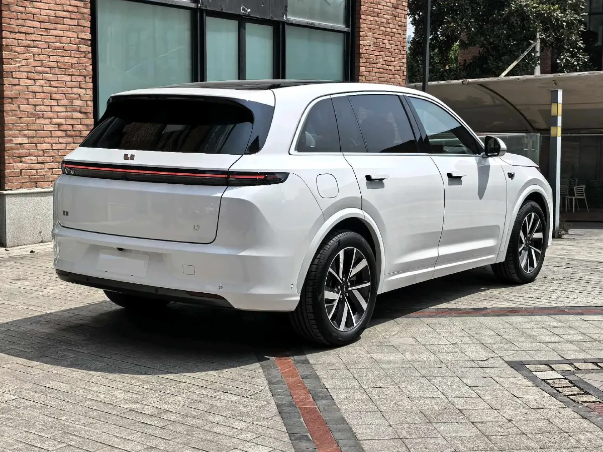 2023 Li L7 Range Extended 154HP REEV 40.9KWH,autocango,china used car exporter,china ev exporter,chinese used car exporter,chinese used ev exporter