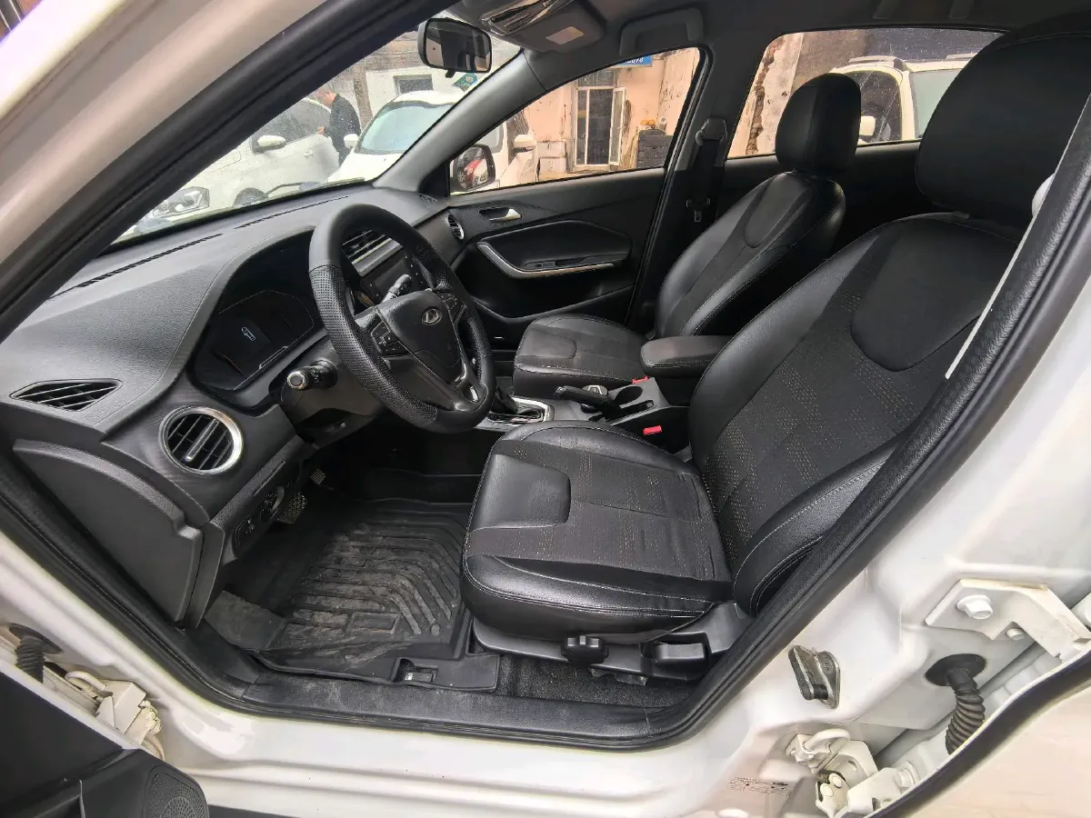 2018 Chery Tiggo 3x 1.5L 106HP L4 4AT,autocango,china used car exporter,china ev exporter,chinese used car exporter,chinese used ev exporter