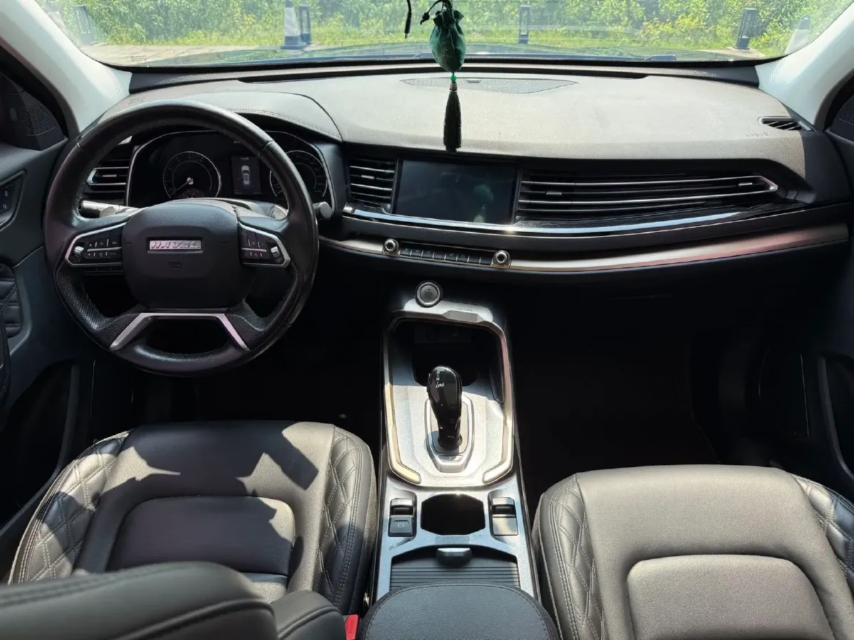 2020 Haval H6 1.5T 169HP L4 7DCT,autocango,china used car exporter,china ev exporter,chinese used car exporter,chinese used ev exporter