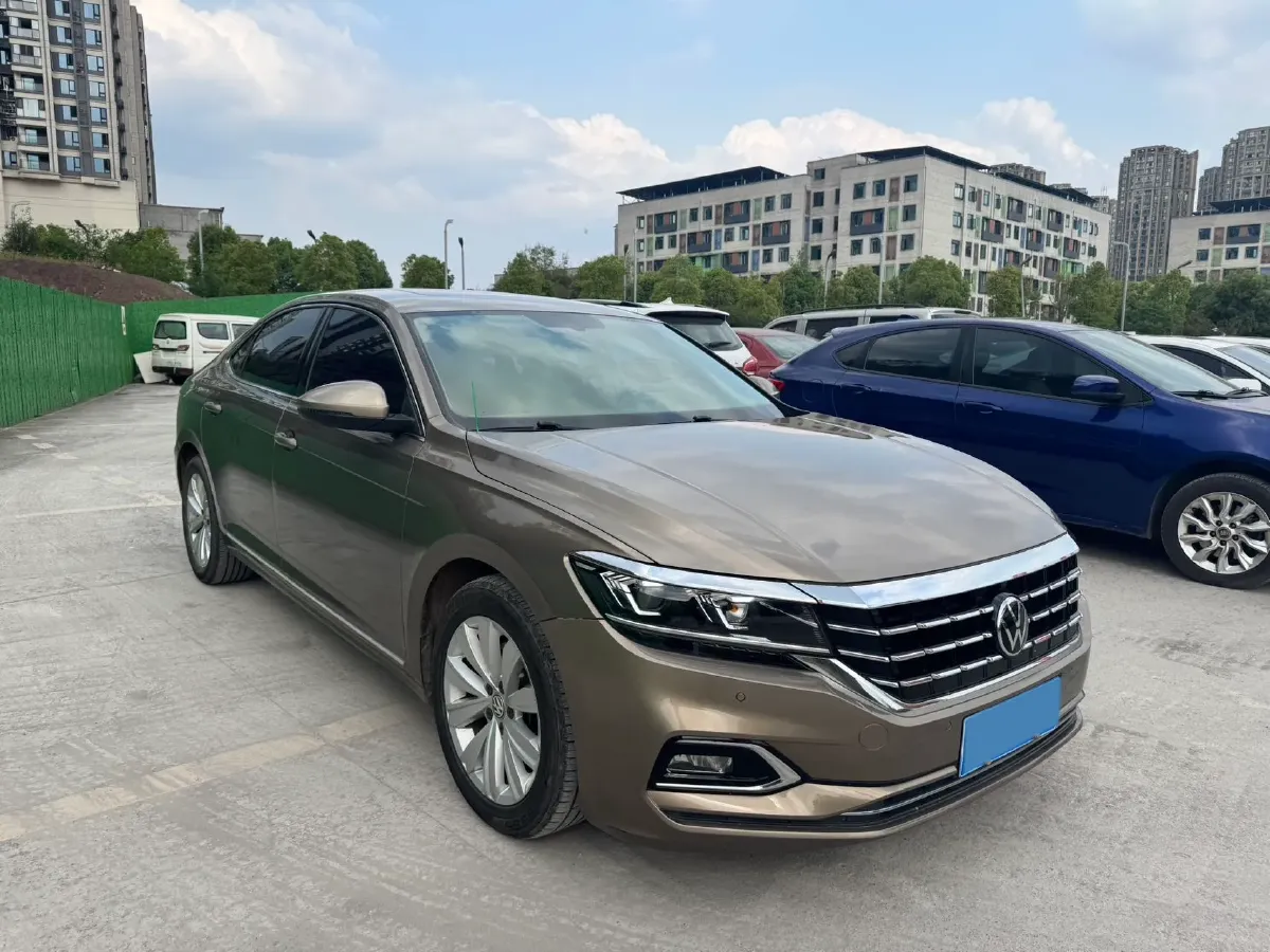2019 Skoda Kodiak 2.0T 186HP L4 7DCT,autocango,china used car exporter,china ev exporter,chinese used car exporter,chinese used ev exporter