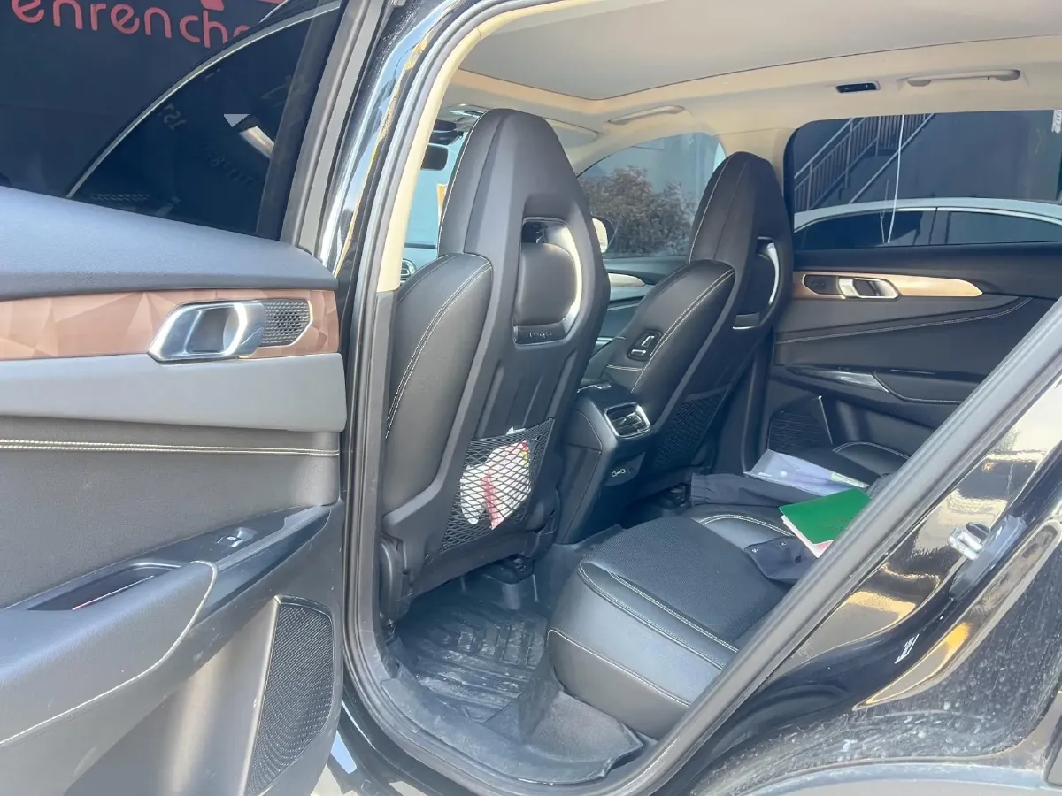 2019 Beijing BJ40 2.0T 218HP L4 6AT,autocango,china used car exporter,china ev exporter,chinese used car exporter,chinese used ev exporter