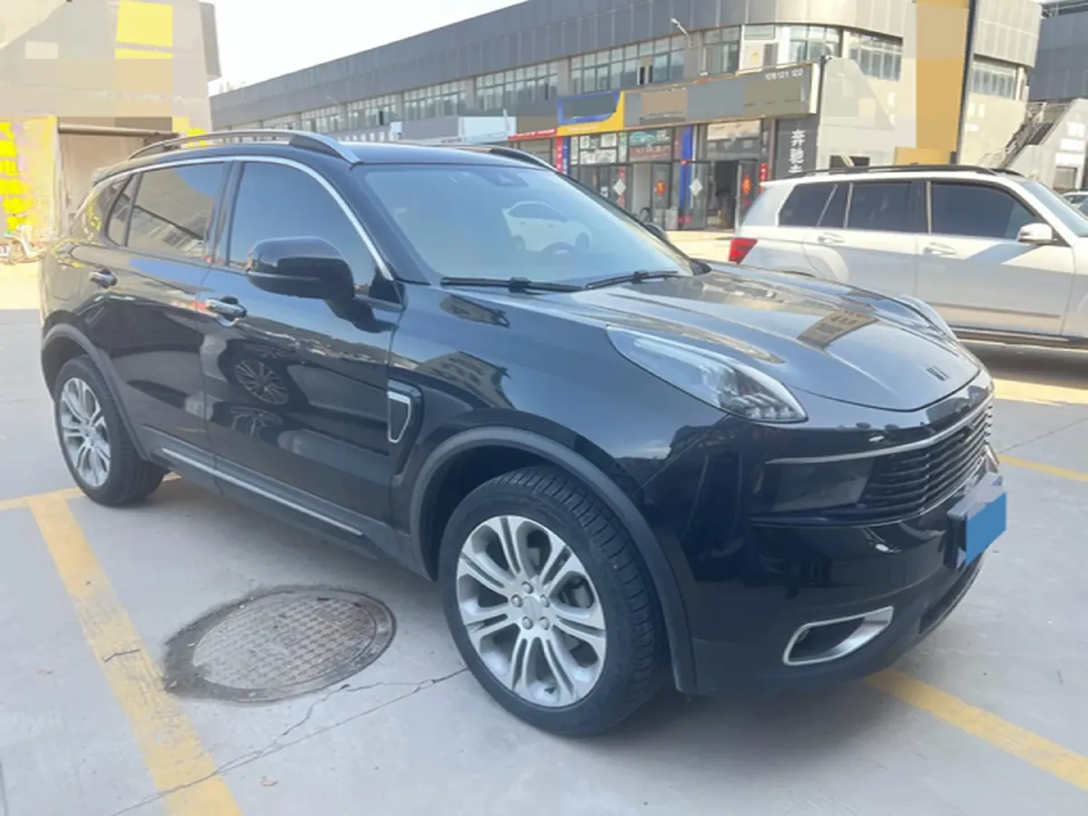 2019 Beijing BJ40 2.0T 218HP L4 6AT,autocango,china used car exporter,china ev exporter,chinese used car exporter,chinese used ev exporter