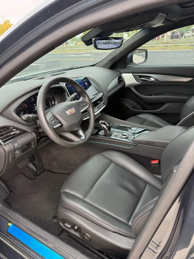 2021 Cadillac CT5 2.0T 237HP L4 10AT,autocango,china used car exporter,china ev exporter,chinese used car exporter,chinese used ev exporter