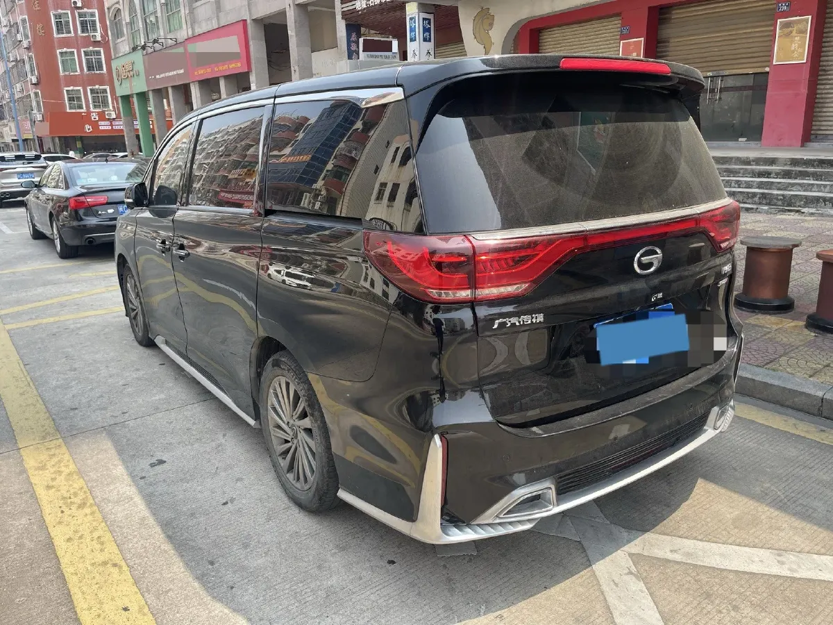 2021 GAC Trumpchi M8 2.0T 252HP L4 8AT,autocango,china used car exporter,china ev exporter,chinese used car exporter,chinese used ev exporter