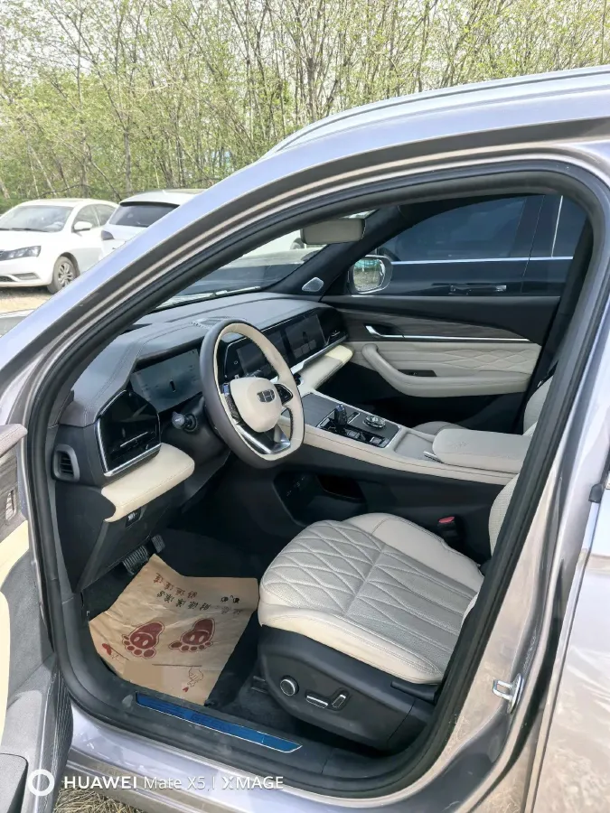 2025 Geely Monjaro 2.0T 238HP L4 8AT,autocango,china used car exporter,china ev exporter,chinese used car exporter,chinese used ev exporter