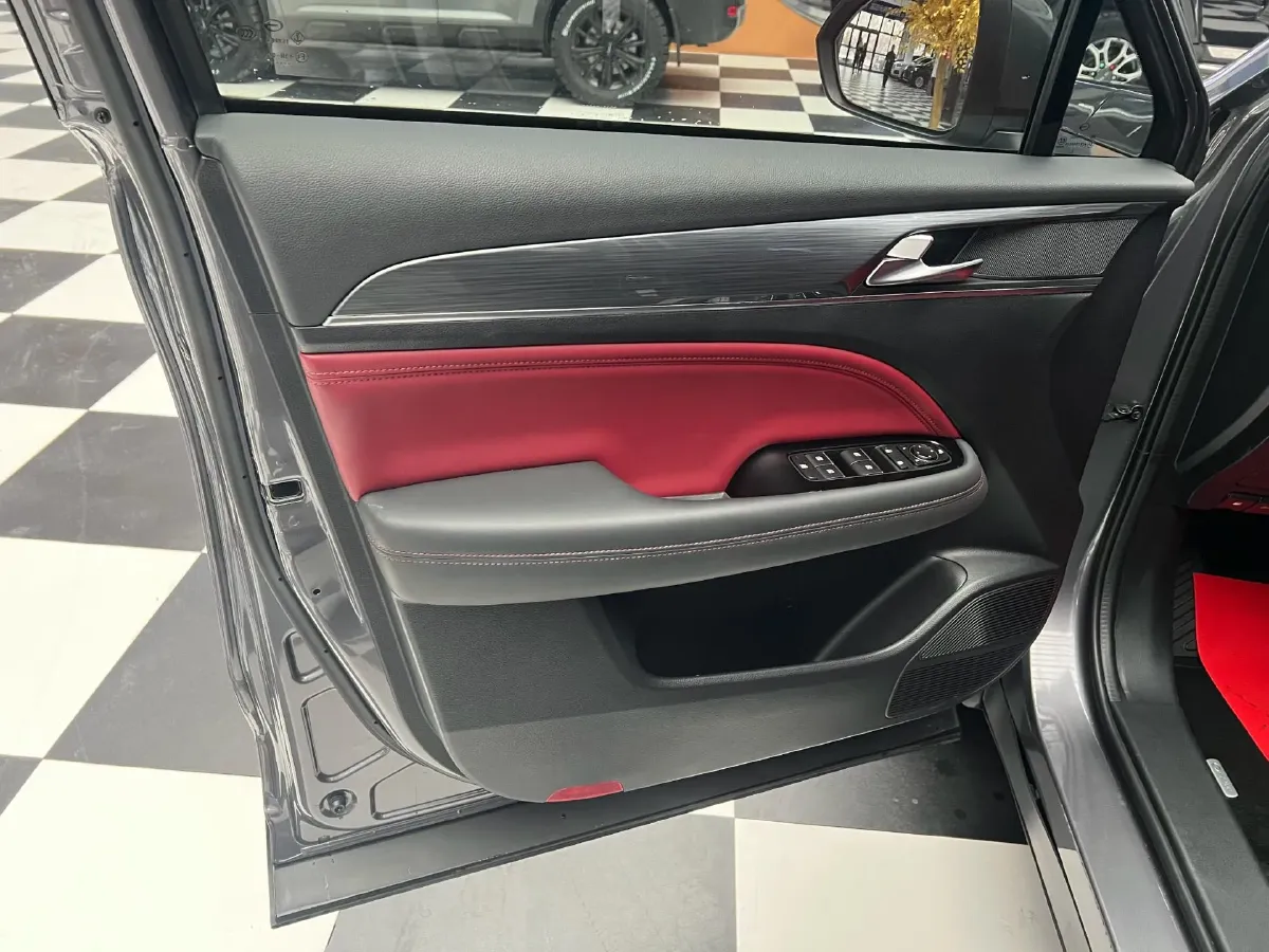 2021 GAC Trumpchi GS4 Plus 1.5T 169HP L4 6AT,autocango,china used car exporter,china ev exporter,chinese used car exporter,chinese used ev exporter