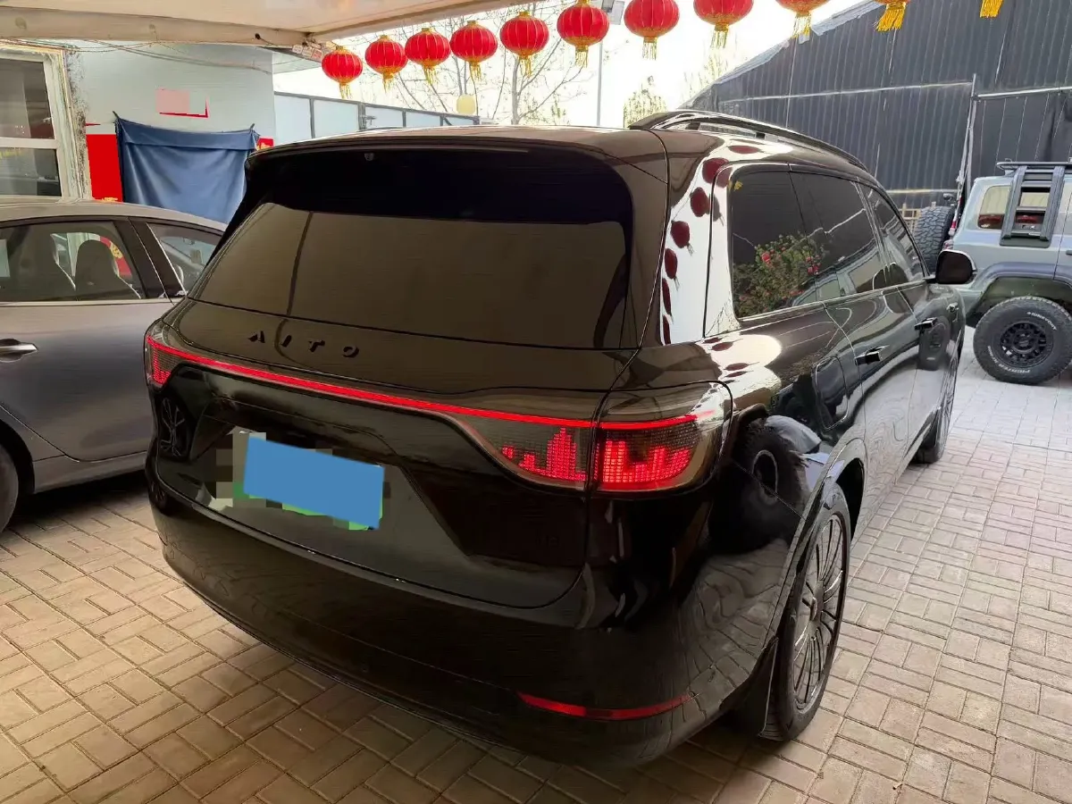 2024 AITO AITO M9 1.5T 152HP L4 REEV 42KWH,autocango,china used car exporter,china ev exporter,chinese used car exporter,chinese used ev exporter