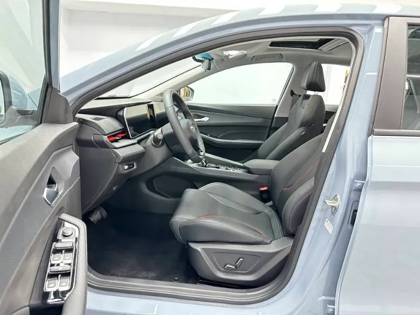 2024 Geely Binray 1.5T 181HP L4 7DCT,autocango,china used car exporter,china ev exporter,chinese used car exporter,chinese used ev exporter