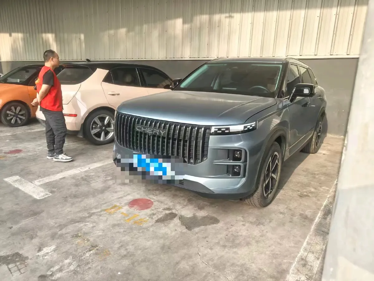 2023 Chery Exploration 06 1.6T 197HP L4 7DCT,autocango,china used car exporter,china ev exporter,chinese used car exporter,chinese used ev exporter