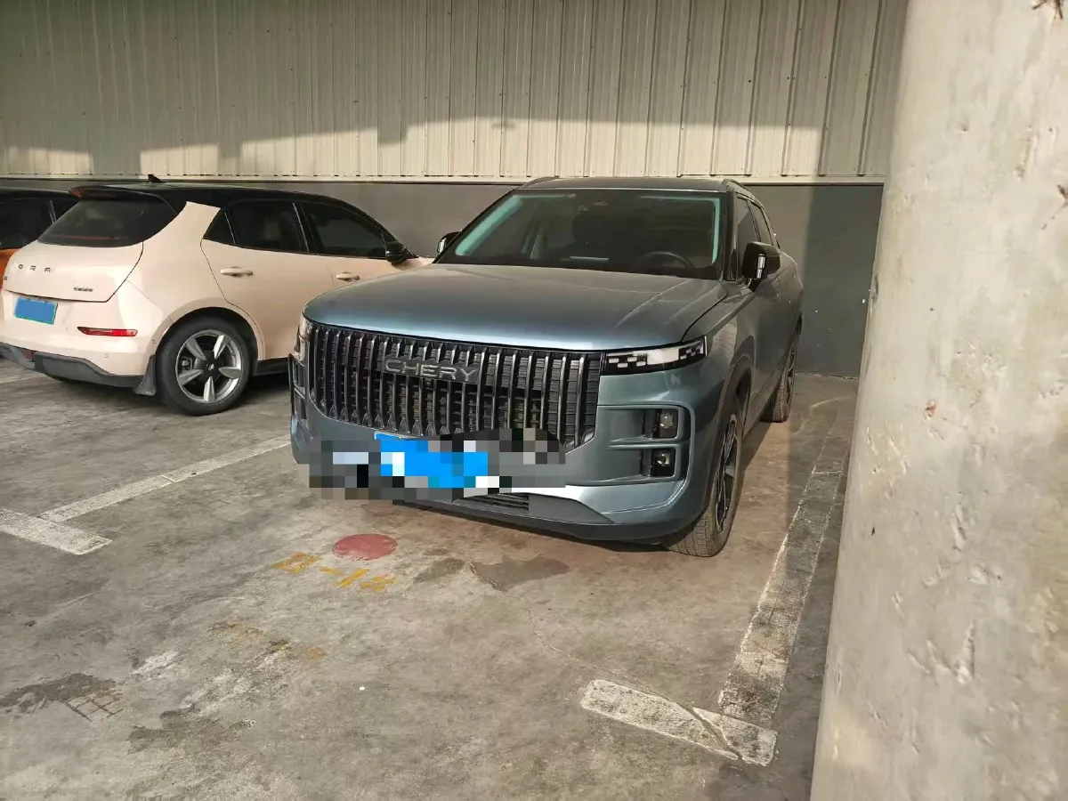 2023 Chery Exploration 06 1.6T 197HP L4 7DCT,autocango,china used car exporter,china ev exporter,chinese used car exporter,chinese used ev exporter