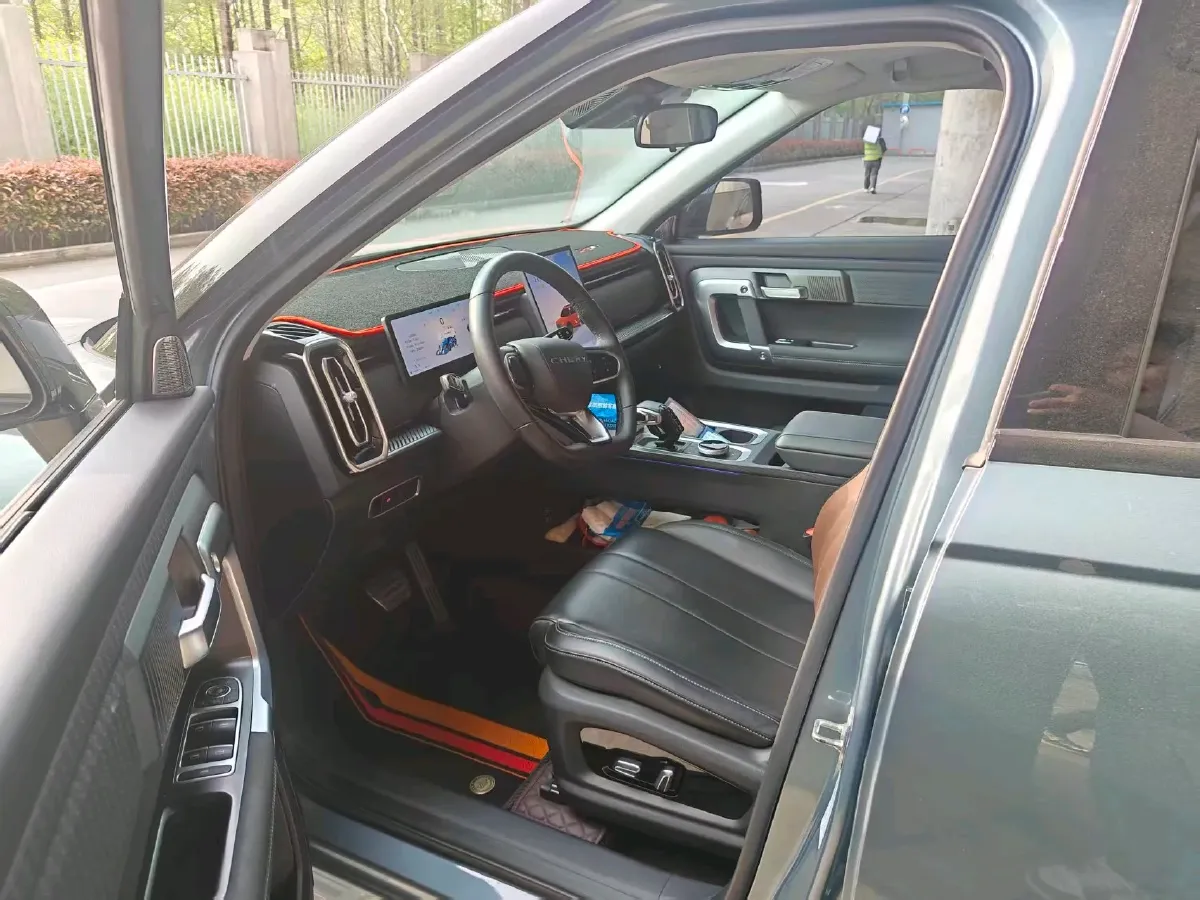 2023 Chery Exploration 06 1.6T 197HP L4 7DCT,autocango,china used car exporter,china ev exporter,chinese used car exporter,chinese used ev exporter