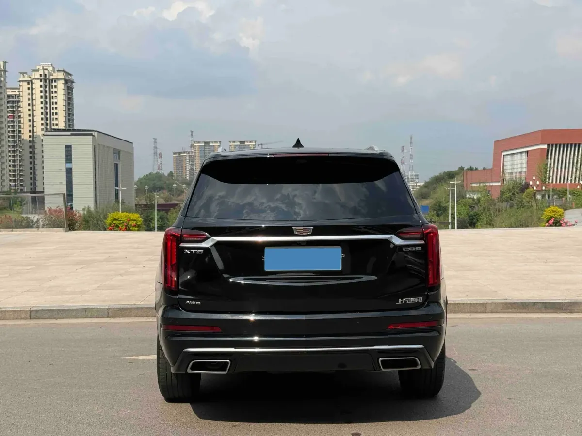 2022 Cadillac XT6 2.0T 237HP L4 9AT,autocango,china used car exporter,china ev exporter,chinese used car exporter,chinese used ev exporter