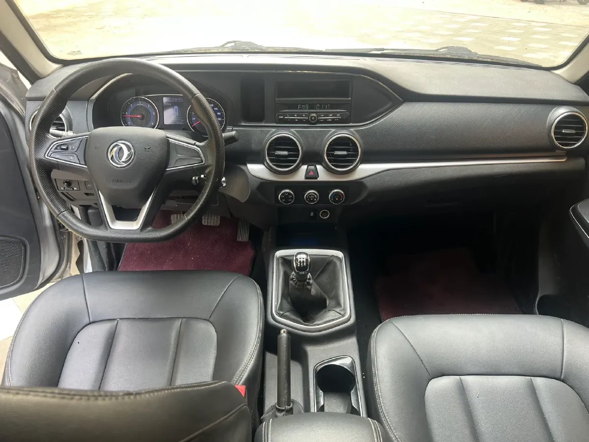 2021 Dongfeng RuiQi 2.4T 165HP L4 5MT,autocango,china used car exporter,china ev exporter,chinese used car exporter,chinese used ev exporter