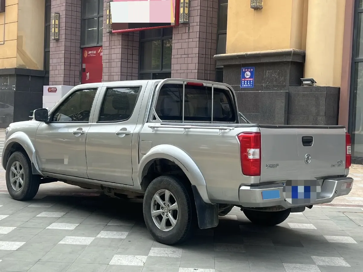 2021 Dongfeng RuiQi 2.4T 165HP L4 5MT,autocango,china used car exporter,china ev exporter,chinese used car exporter,chinese used ev exporter