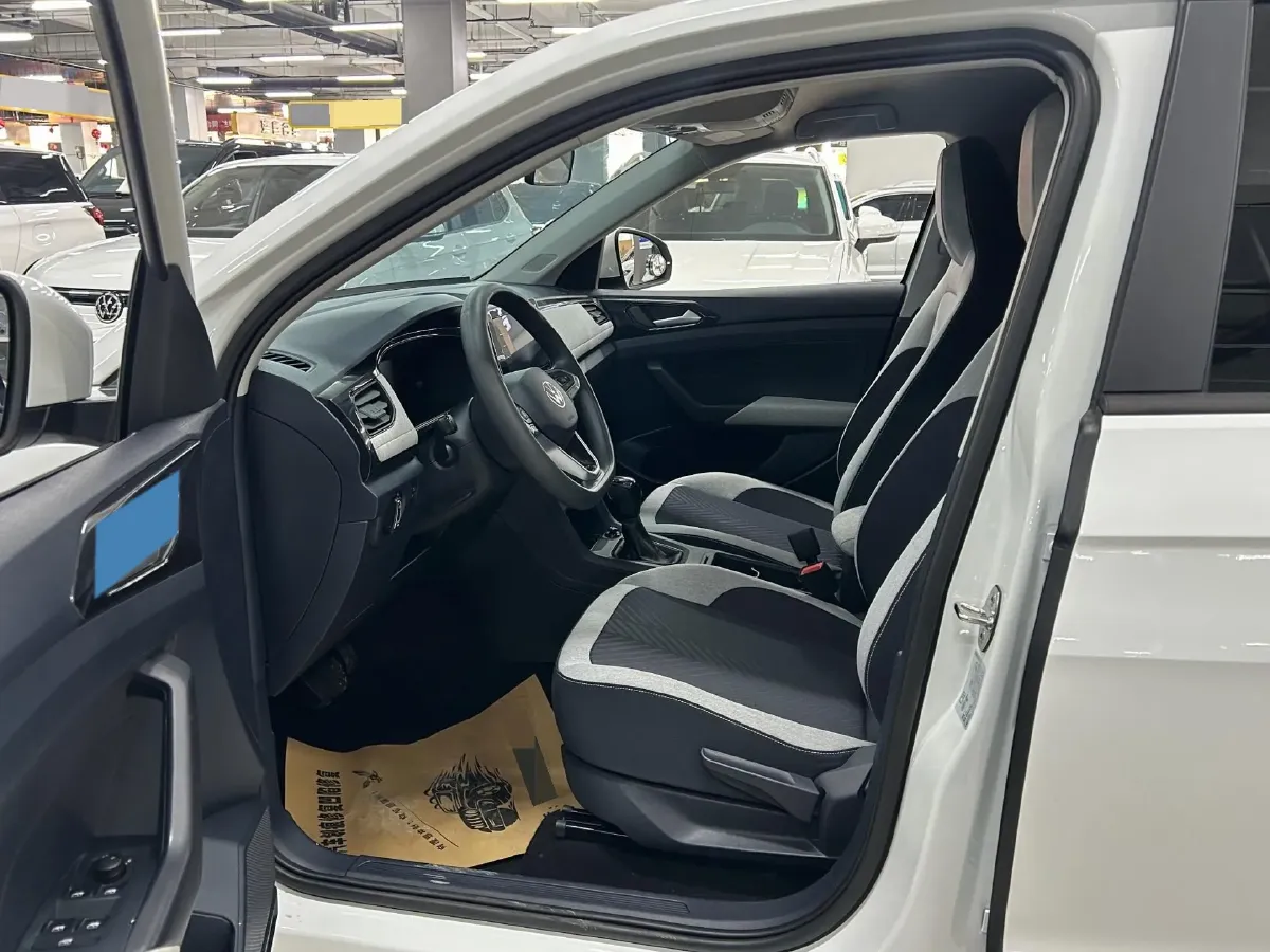 2025 Volkswagen Tharu 1.5L 110HP L4 6AT,autocango,china used car exporter,china ev exporter,chinese used car exporter,chinese used ev exporter