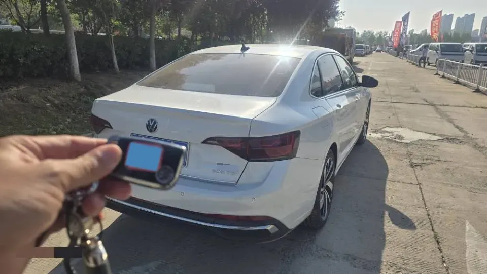 2025 Volkswagen Sagitar 1.5T 160HP L4 7DCT,autocango,china used car exporter,china ev exporter,chinese used car exporter,chinese used ev exporter