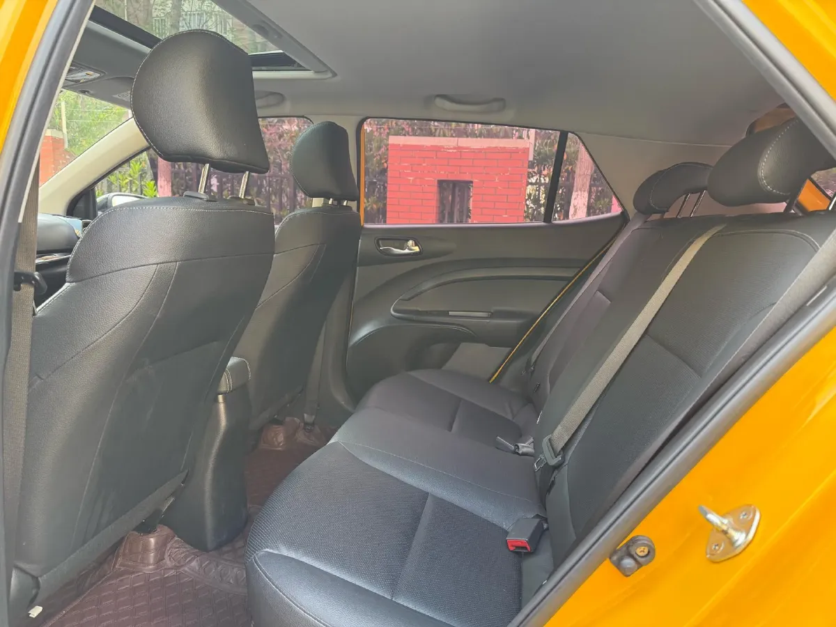 2021 Kia KX1 1.4L 100HP L4 6AT,autocango,china used car exporter,china ev exporter,chinese used car exporter,chinese used ev exporter