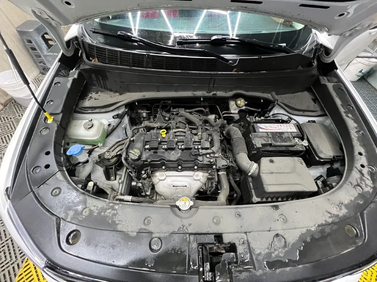 2018 ChangAn CS35 Plus 1.6L 128HP L4 5MT,autocango,china used car exporter,china ev exporter,chinese used car exporter,chinese used ev exporter