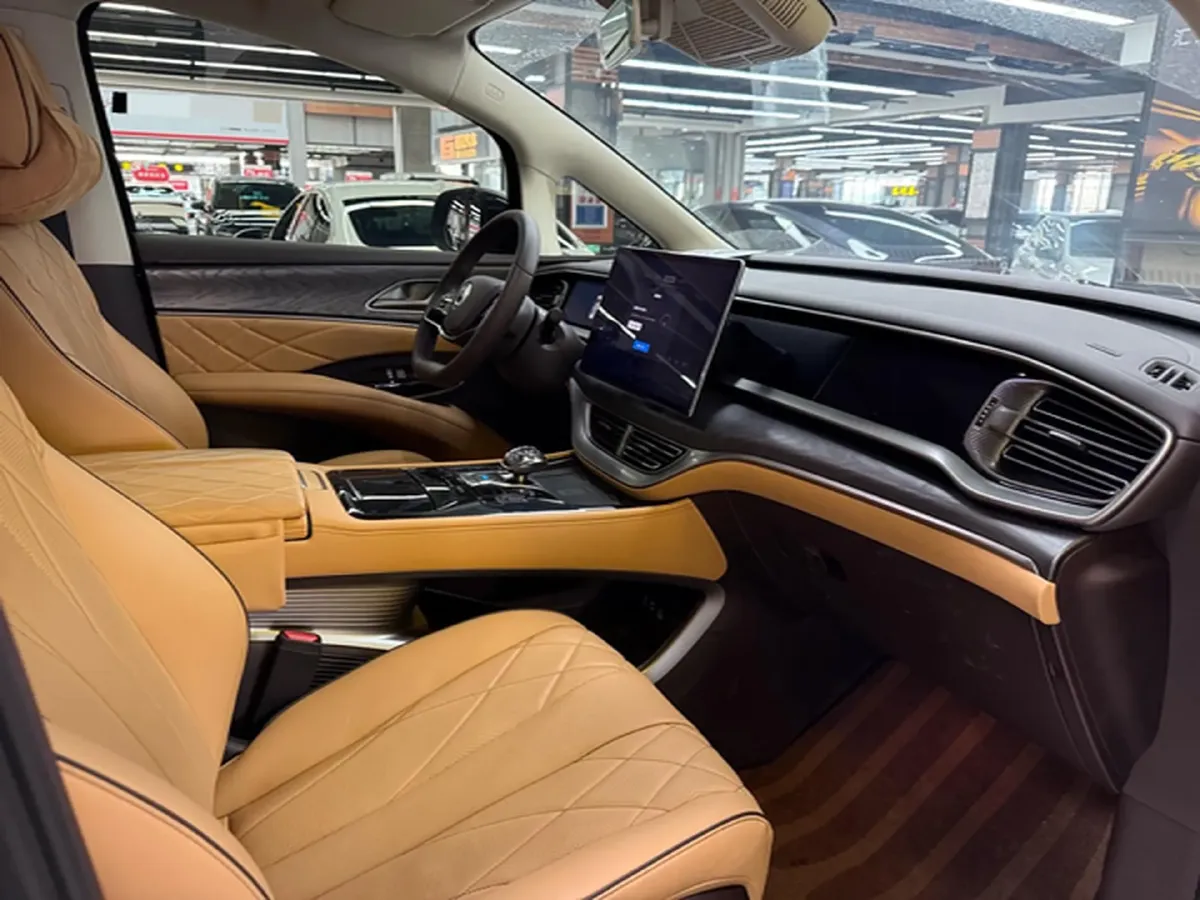 2024 Denza D9 1.5T 139HP L4 E-CVT PHEV 40KWH,autocango,china used car exporter,china ev exporter,chinese used car exporter,chinese used ev exporter