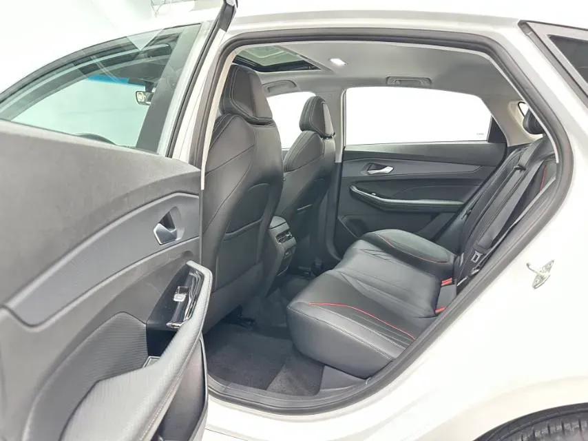 2024 Geely Binray 1.5T 181HP L4 7DCT,autocango,china used car exporter,china ev exporter,chinese used car exporter,chinese used ev exporter