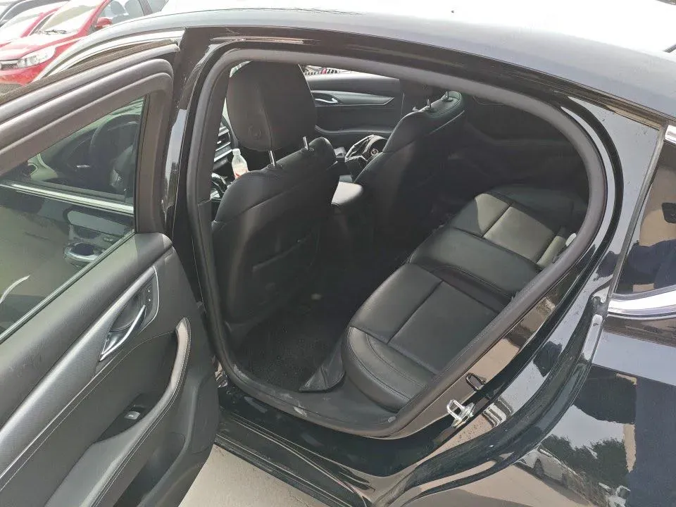 2022 Cadillac CT5 2.0T 237HP L4 10AT,autocango,china used car exporter,china ev exporter,chinese used car exporter,chinese used ev exporter