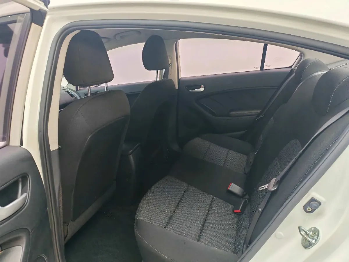 2016 Kia K3 1.6L 128HP L4 6AT,autocango,china used car exporter,china ev exporter,chinese used car exporter,chinese used ev exporter