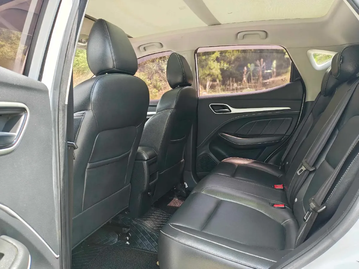 2018 MG ZS 1.5L 120HP L4 4AT,autocango,china used car exporter,china ev exporter,chinese used car exporter,chinese used ev exporter