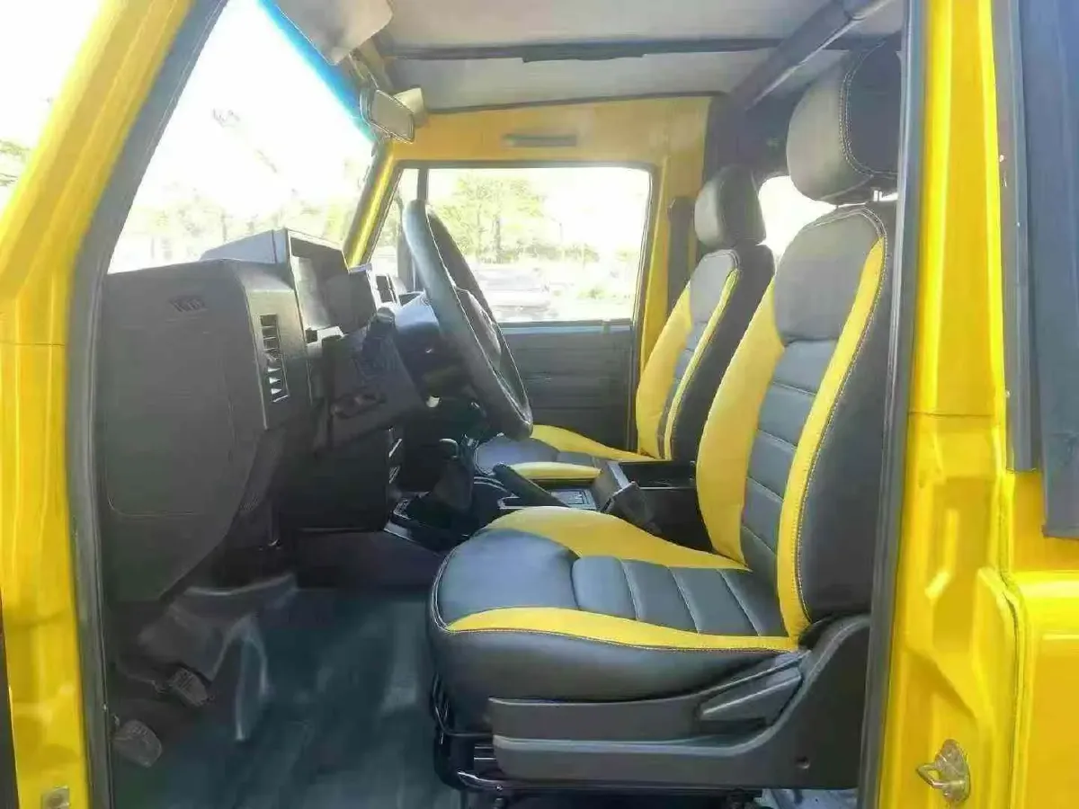 2016 BAW Battle Flag 2.0L 102HP L4 5MT,autocango,china used car exporter,china ev exporter,chinese used car exporter,chinese used ev exporter