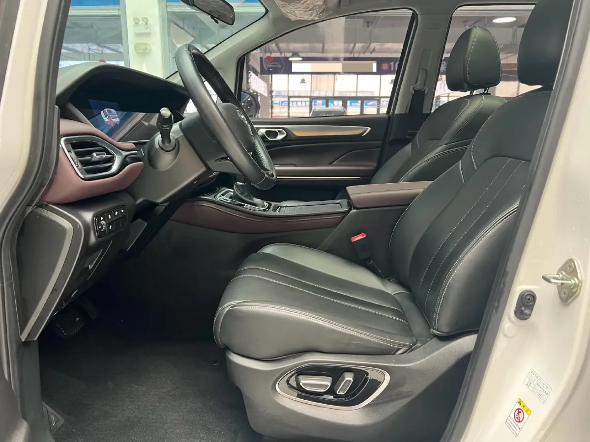 2021 GAC Trumpchi M6 1.5T 169HP L4 6AT,autocango,china used car exporter,china ev exporter,chinese used car exporter,chinese used ev exporter