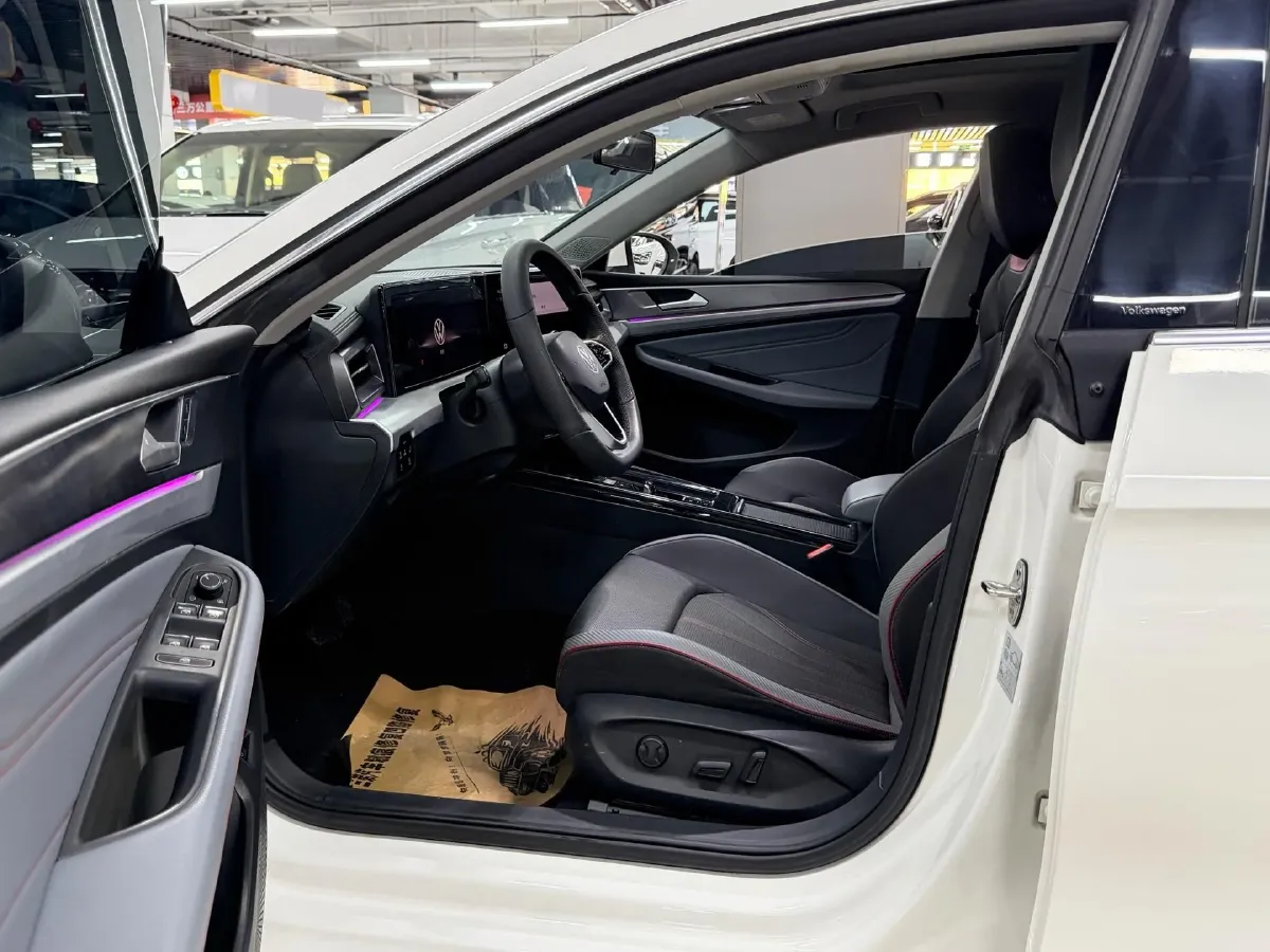 2023 Volkswagen Lamando 1.4T 150HP L4 7DCT,autocango,china used car exporter,china ev exporter,chinese used car exporter,chinese used ev exporter