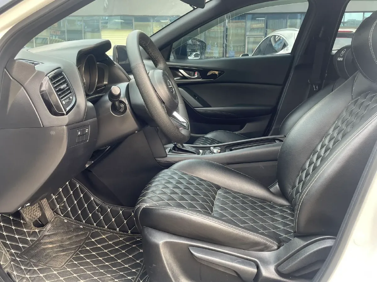 2021 Mazda CX-4 2.0L 158HP L4 6AT,autocango,china used car exporter,china ev exporter,chinese used car exporter,chinese used ev exporter