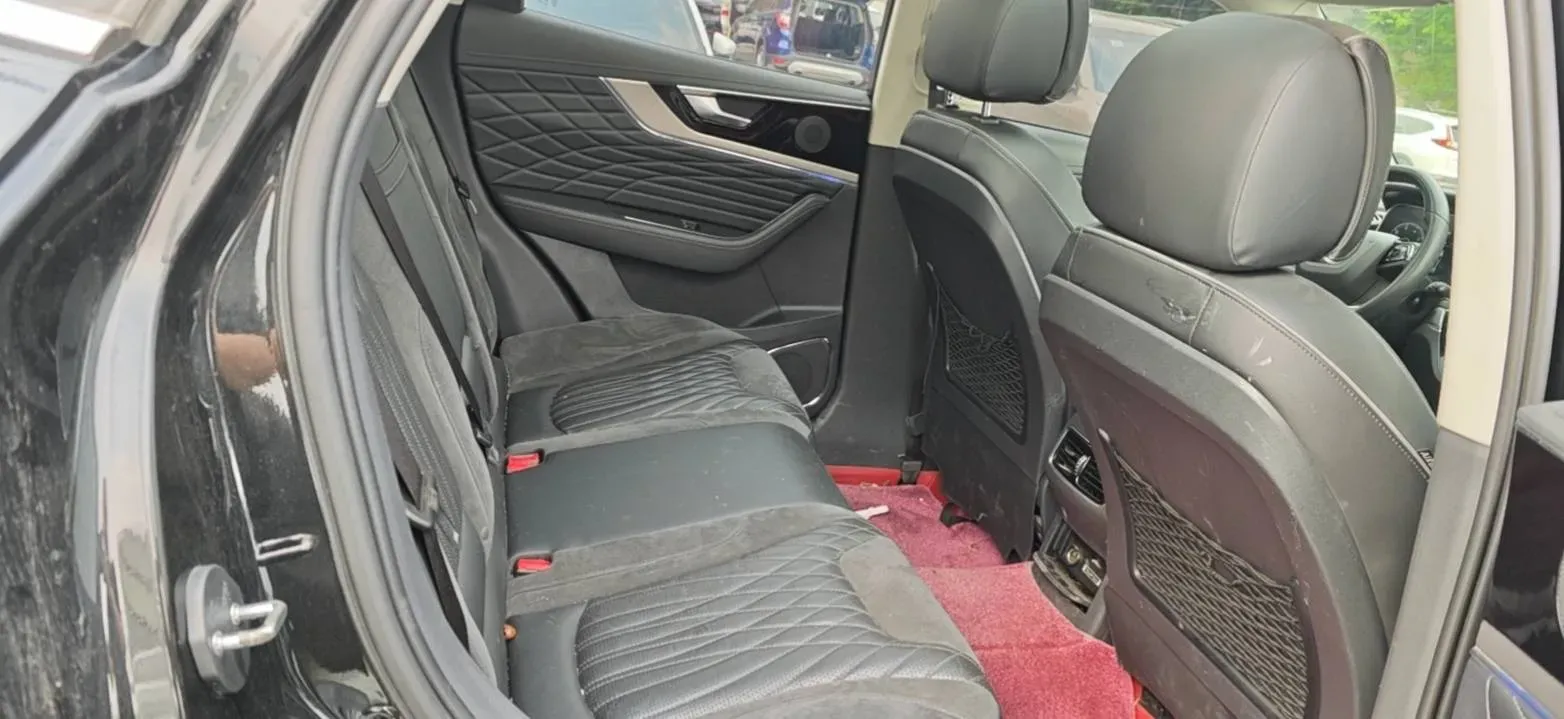 2019 HongQi HS5 2.0T 224HP L4 6AT,autocango,china used car exporter,china ev exporter,chinese used car exporter,chinese used ev exporter